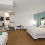 The Playce - Hostel Paris