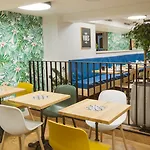 Hostel The Playce -