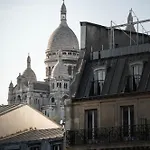 Hostel The Playce - Paris