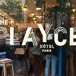 The Playce - Hostel